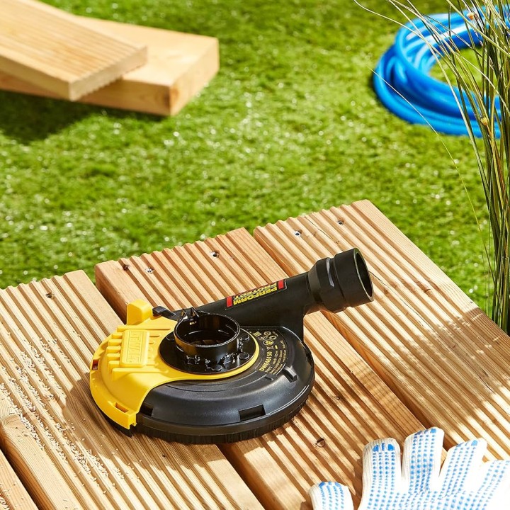 CUFFIA P-SMERIGLIATRICE DIAM. 125 C-SPAZZOLE DWE46150-XJ 'DEWALT'