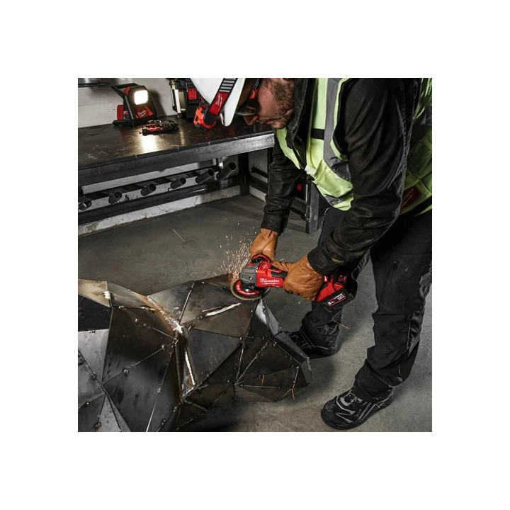 SMERIGLIATRICE ANGOLARE 18V M18 FSAG125XB-OX senza batteria 'MILWAUKEE'