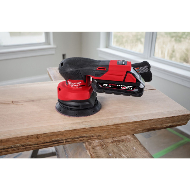 LEVIGATRICE LEGNO ORBITALE 18V M18 FROS125-502X 'MILWAUKEE'